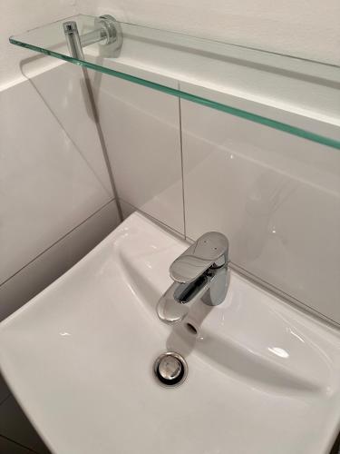 429477515.jpg