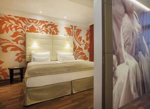 thumbnail: Room