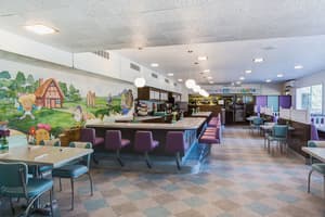 thumbnail: Restaurant