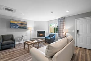 thumbnail: Living area