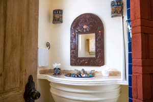 thumbnail: Property entrance