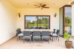 thumbnail: Dining room