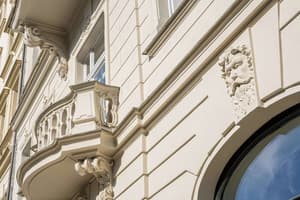 thumbnail: Exterior