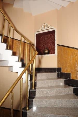 thumbnail: Staircase