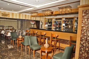 thumbnail: Bar (on property)