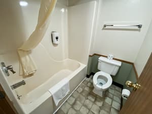 thumbnail: Bathroom