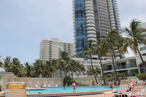 thumbnail: Outdoor pool