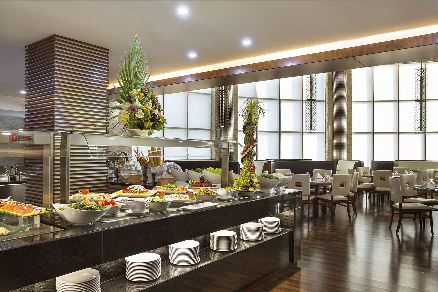 Restaurant-cafeteria