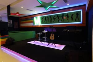 thumbnail: Game room