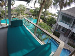 thumbnail: Balcony