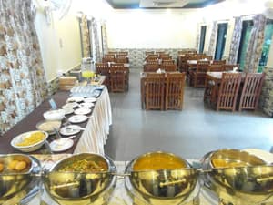 thumbnail: Restaurant-cafeteria