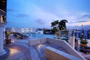 thumbnail: Outdoor pool