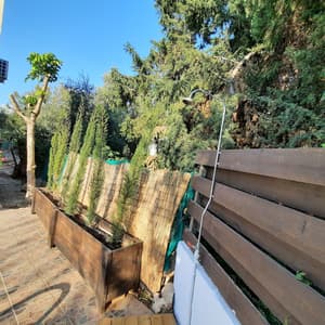 thumbnail: Exterior
