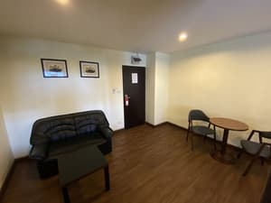thumbnail: Lobby sitting area