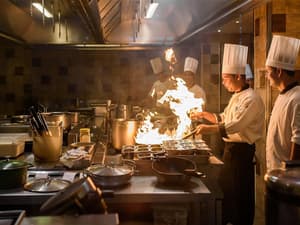 thumbnail: Restaurant