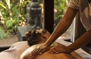 thumbnail: Massage