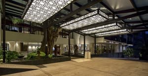 thumbnail: Interior entrance