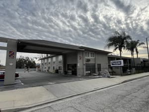 Travelodge by Wyndham Fairplex Pomona