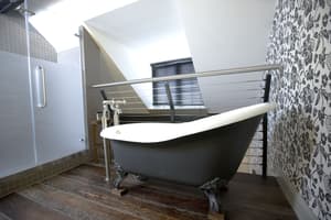 thumbnail: Bathroom