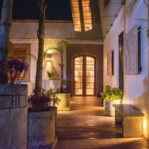 thumbnail: Exterior