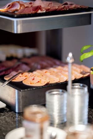 thumbnail: Breakfast buffet