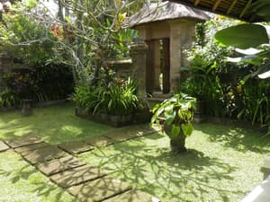 thumbnail: Outdoor pool