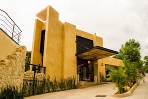 thumbnail: Property entrance