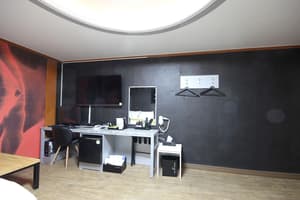 thumbnail: Room amenity