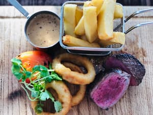 thumbnail: Restaurant