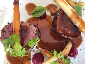 thumbnail: Restaurant