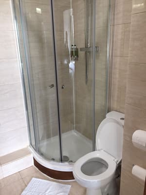 thumbnail: Bathroom shower