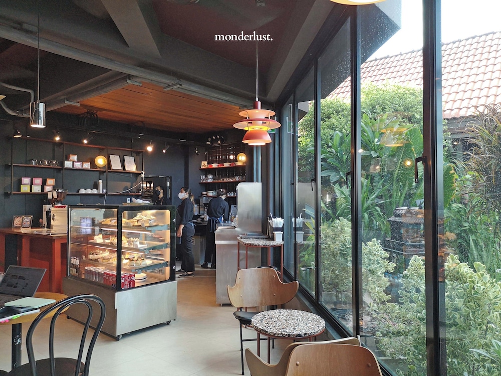 Cafe