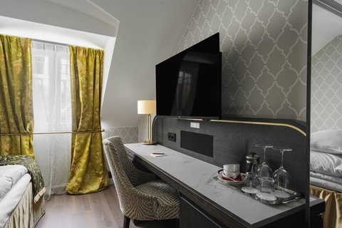 Standard Room Queen
