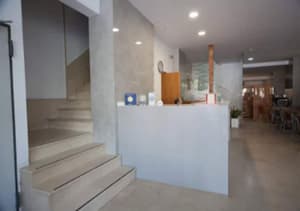 thumbnail: Reception