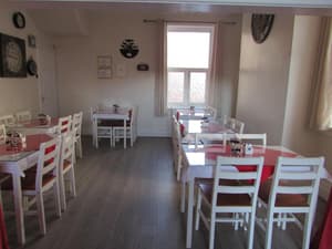 thumbnail: Restaurant