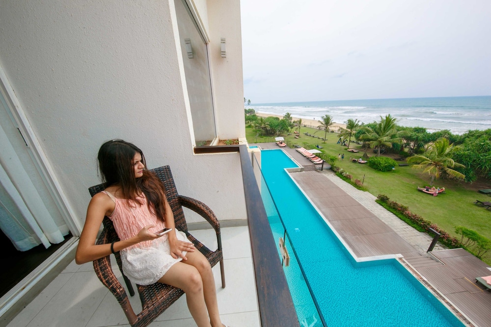 Beach/ocean view