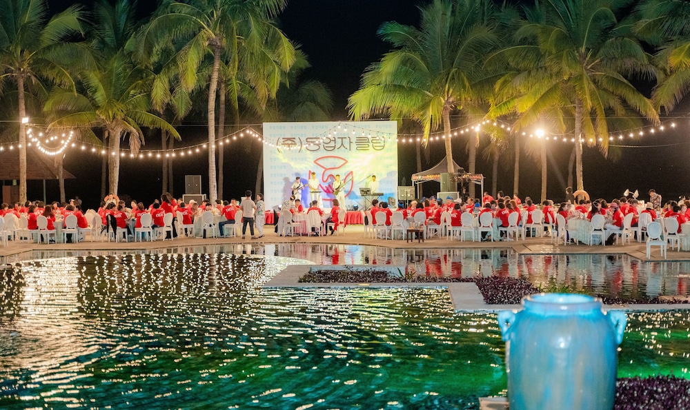 Outdoor banquet area