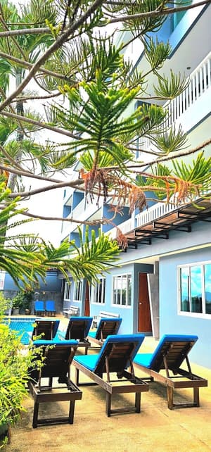 thumbnail: Living area
