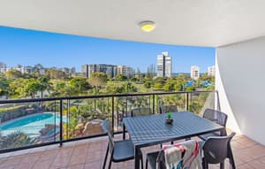 thumbnail: Outdoor pool