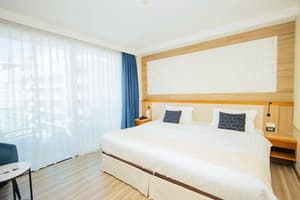 thumbnail: Room