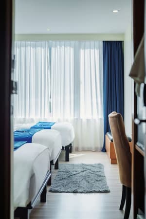 thumbnail: Room
