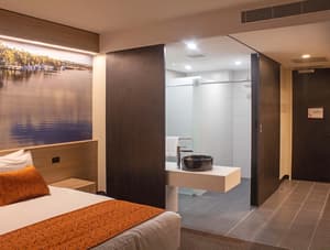 thumbnail: Bathroom