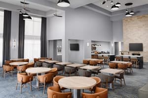 thumbnail: Breakfast area