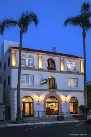thumbnail: Property entrance