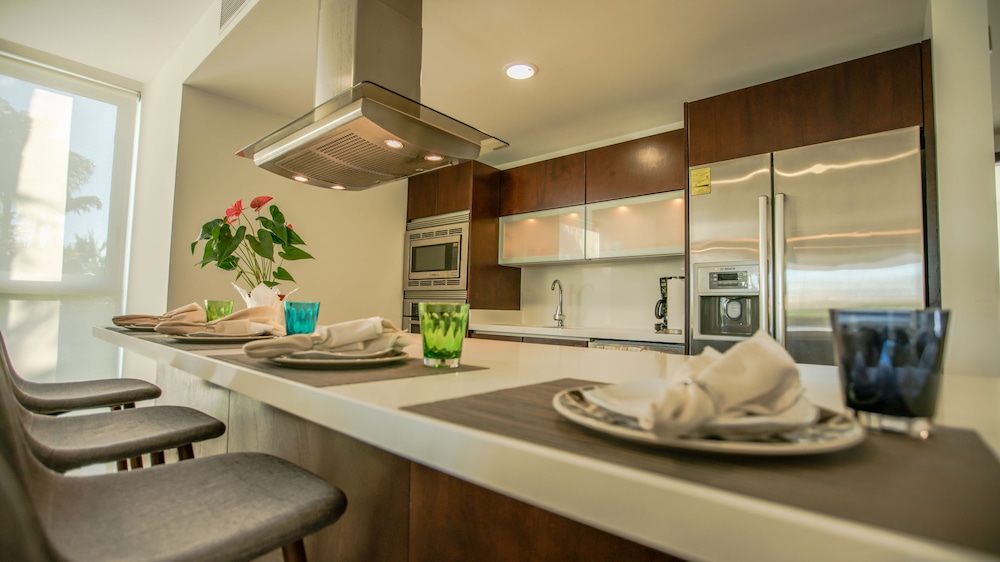 Private kitchenette