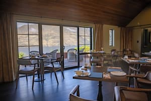 thumbnail: Dining
