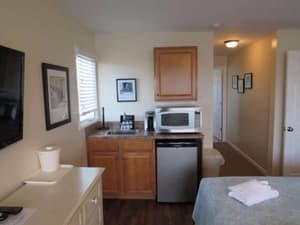 thumbnail: Private kitchenette