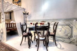 thumbnail: Breakfast area