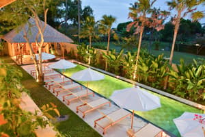 thumbnail: Sundeck