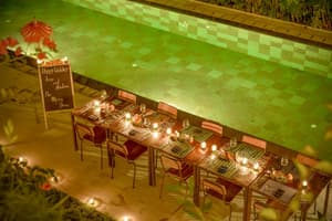 thumbnail: Outdoor dining